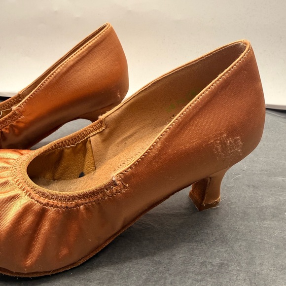 GUC Very Fine S9107 Tan Satin Smooth Dance Shoes - Picture 10 of 14